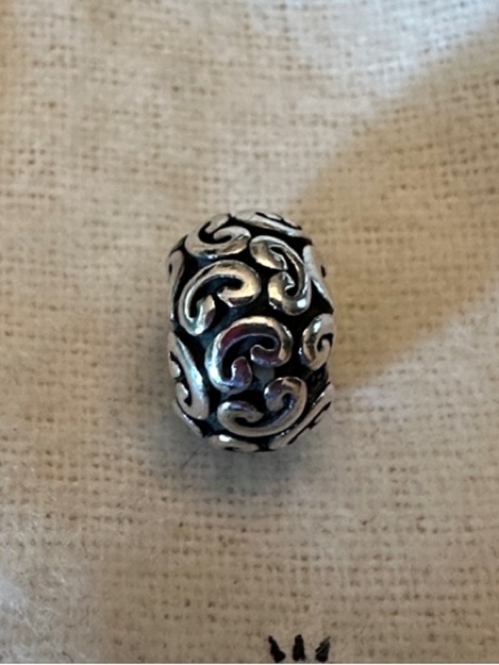 Pandora Jewelry - Pandora "Feeling Groovy" Swirl Baroque Bead Charm